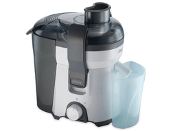 Extractor de jugos Oster® blanco con capacidad para dos tazas