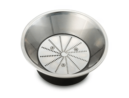 Extractor de jugos Oster® blanco con capacidad para dos tazas