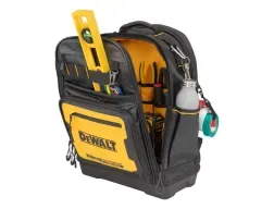 Mochila Profesional 43 Bolsillos Dewalt Dwst560102 Color Negro