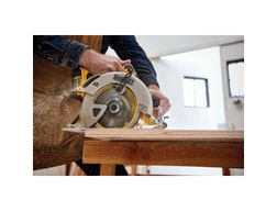 Sierra Circular 7-1/4 20v Xr Baretool Dcs570b Dewalt