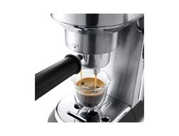 CAFETERA DE ESPRESSO DEDICA STYLE METAL DELONGHI EC685.M