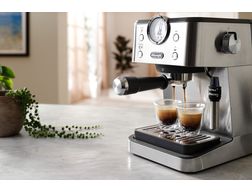 CAFETERA LINEA CLASSIC ESPRESSO DELONGHI EM450.M